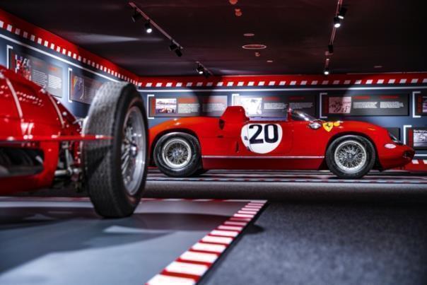 Das Ferrari-Museum feiert das 90-jährige Bestehen der Scuderia mit der Ausstellung „90 anni“.  Foto: Auto-Medienportal.Net/Ferrari